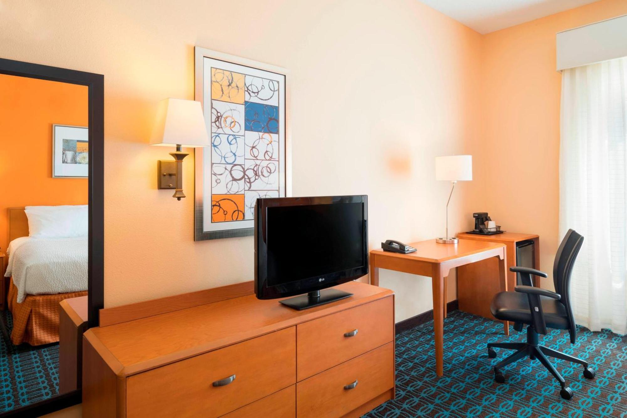 Fairfield Inn & Suites By Marriott State College Esterno foto