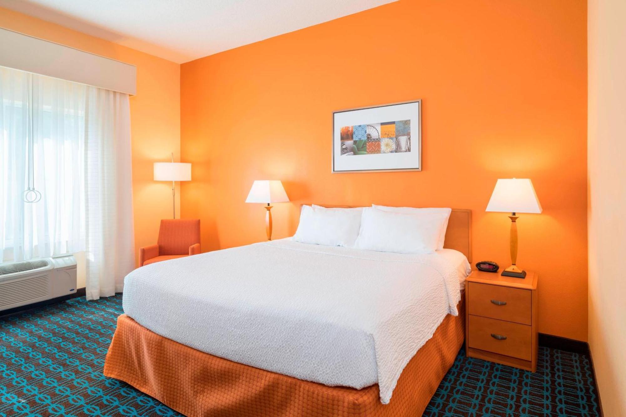 Fairfield Inn & Suites By Marriott State College Esterno foto