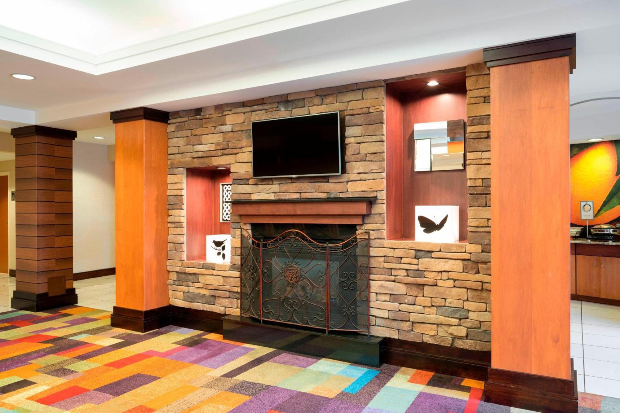 Fairfield Inn & Suites By Marriott State College Esterno foto