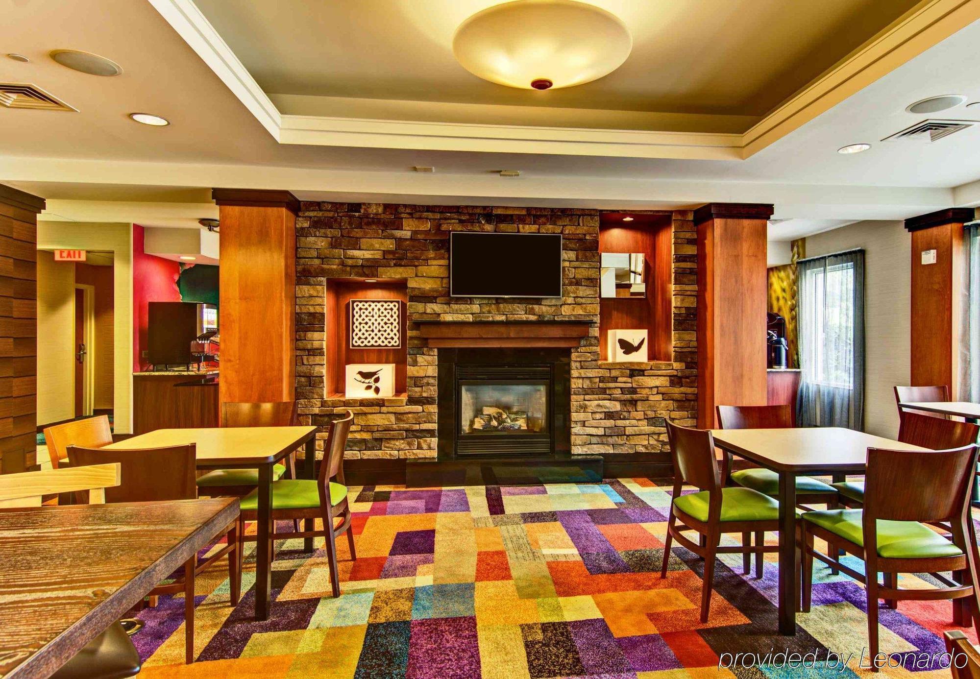 Fairfield Inn & Suites By Marriott State College Esterno foto