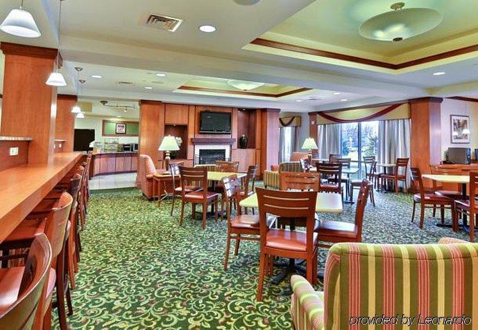 Fairfield Inn & Suites By Marriott State College Esterno foto