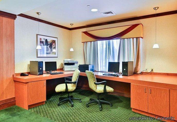 Fairfield Inn & Suites By Marriott State College Esterno foto