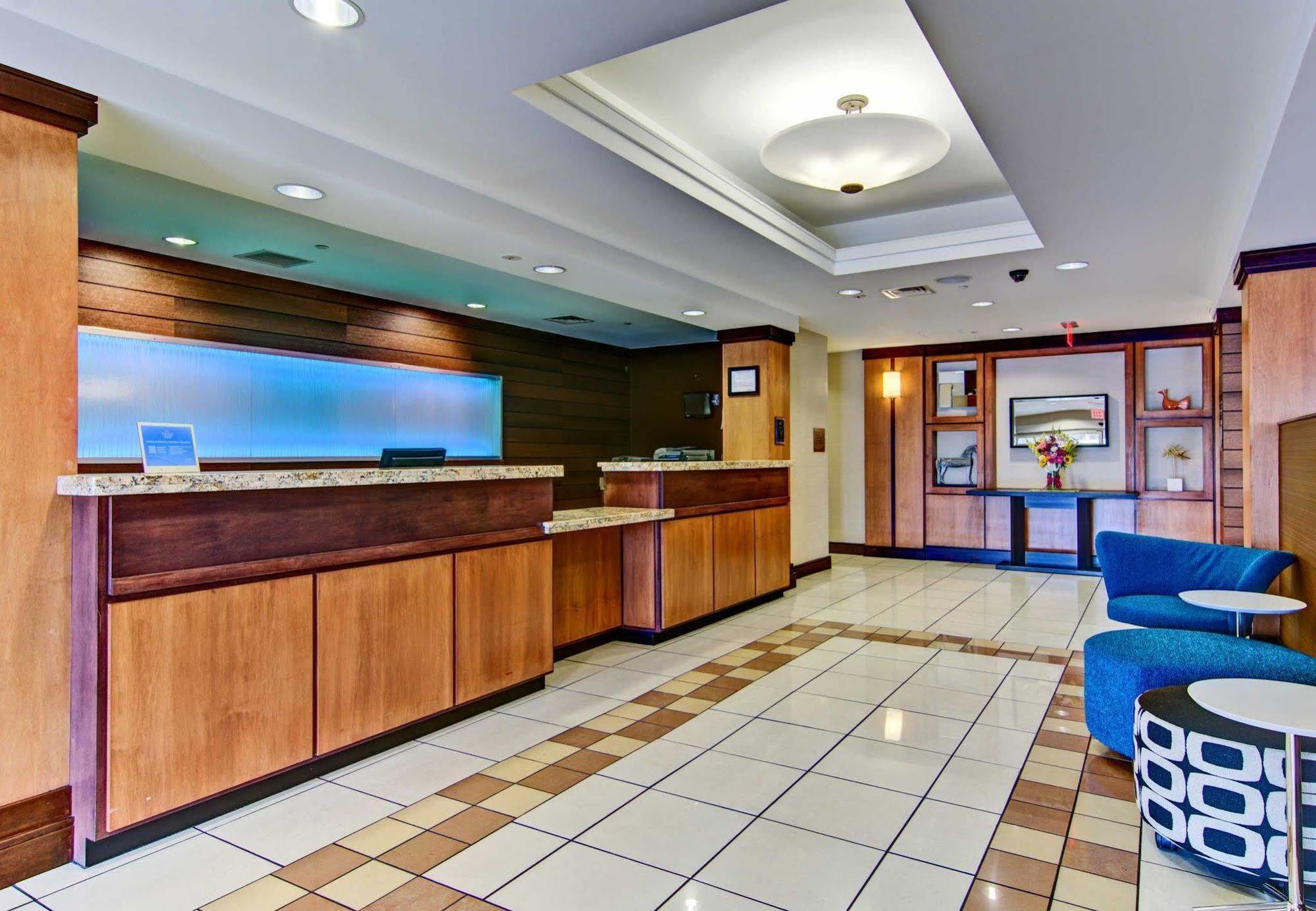 Fairfield Inn & Suites By Marriott State College Esterno foto